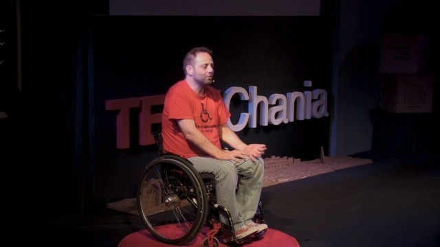 Τετραγωνίζοντας τους κύκλους των περιορισμών | Παναγιώτης Πιτσίνιαγκας | TEDxChania